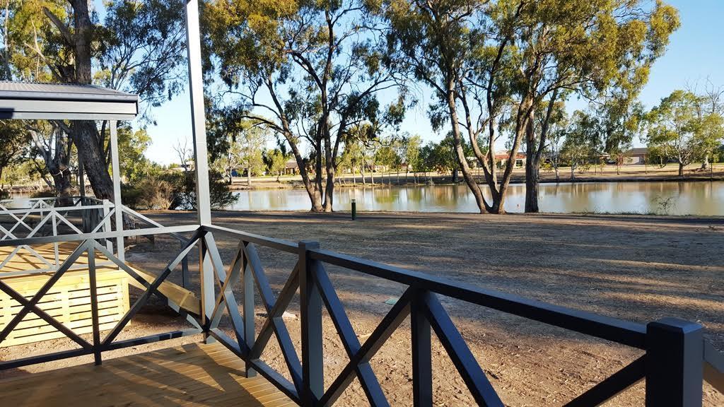 Horsham Riverside Caravan Park ภายนอก รูปภาพ